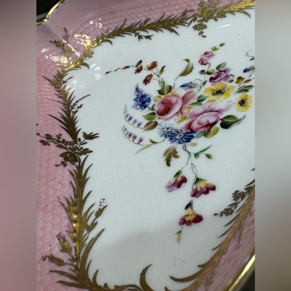 AK Kaiser Porcelain Hand Painted Floral Vanity Dish - Picture 5 of 8